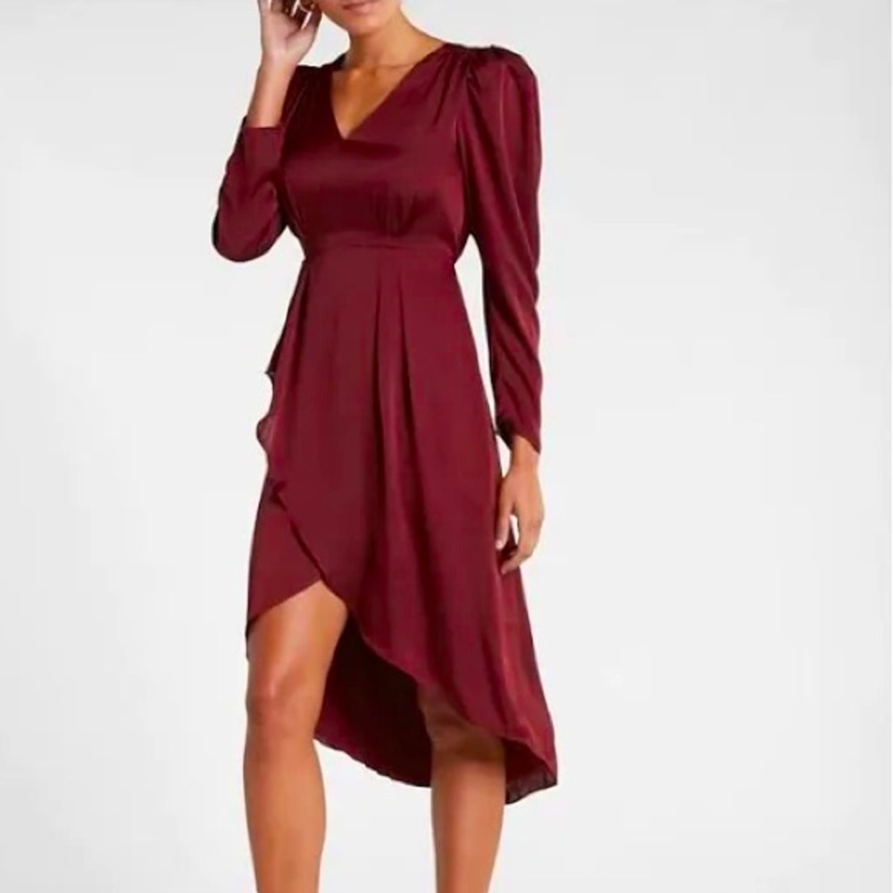 Satin long sleeve hi-low dress In Wine